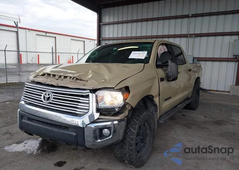 2017 Toyota Tundra Sr5 5.7L V8 z USA, uszkodzony, nr VIN 5TFDW5F11HX618993